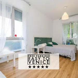  Apartamento Hapton House Elite2 Comodo - Free Park - Accesso Easy A Venezia Italia