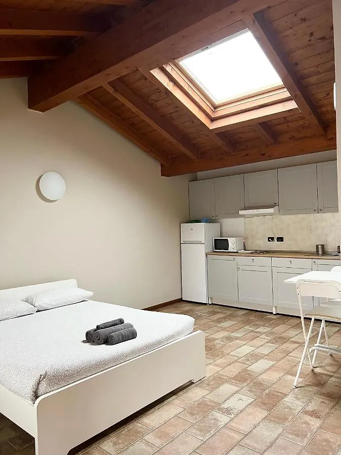 Casa Cleopatra Villa Bergamo 0*,  Olaszország